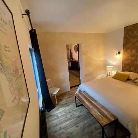 Appartement De Standing Au Coeur De Libourne Esterno foto